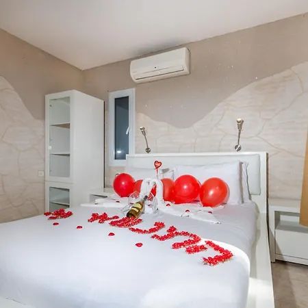 Moon Light Yavne'El Villa Exterior photo